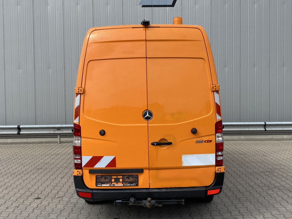 Mercedes-Benz 315 CDI - Gesloten bestelwagen: afbeelding 4 Mercedes-Benz 315 CDI - Gesloten bestelwagen: afbeelding 4