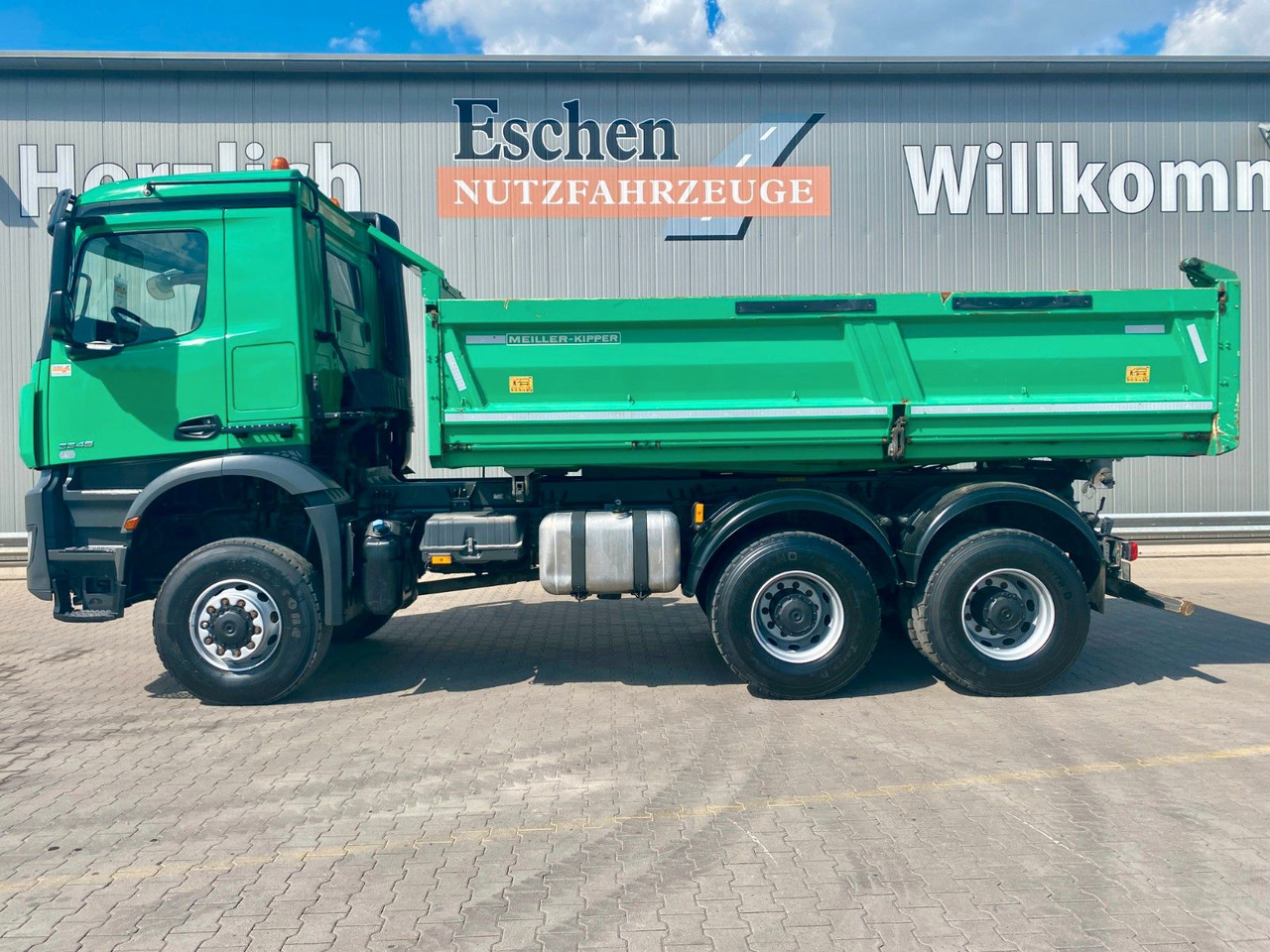 Mercedes-Benz 3345 Arocs 6x6 | MEILLER*Bordmatik*AHK*Blatt*AC - Kipper vrachtwagen: afbeelding 3 Mercedes-Benz 3345 Arocs 6x6 | MEILLER*Bordmatik*AHK*Blatt*AC - Kipper vrachtwagen: afbeelding 3