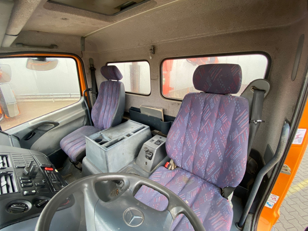 Mercedes-Benz 815 / Atlas-Faltkran - Vrachtwagen met open laadbak, Kraanwagen: afbeelding 5 Mercedes-Benz 815 / Atlas-Faltkran - Vrachtwagen met open laadbak, Kraanwagen: afbeelding 5