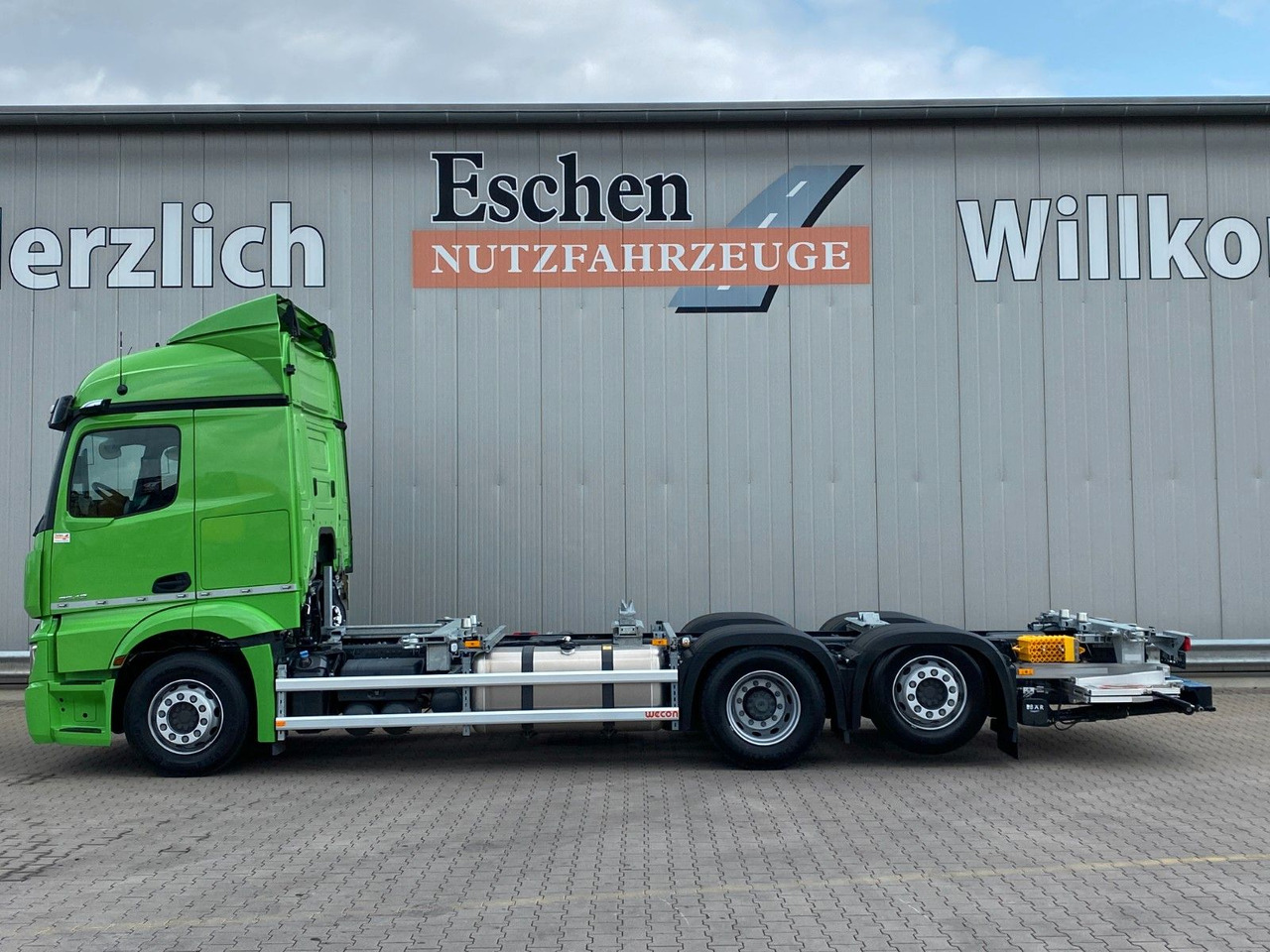 Mercedes-Benz Actros MP5 2542 L|OHNE EZ*Lenkachse*Ladebordwand - Containertransporter/ Wissellaadbak vrachtwagen: afbeelding 2 Mercedes-Benz Actros MP5 2542 L|OHNE EZ*Lenkachse*Ladebordwand - Containertransporter/ Wissellaadbak vrachtwagen: afbeelding 2