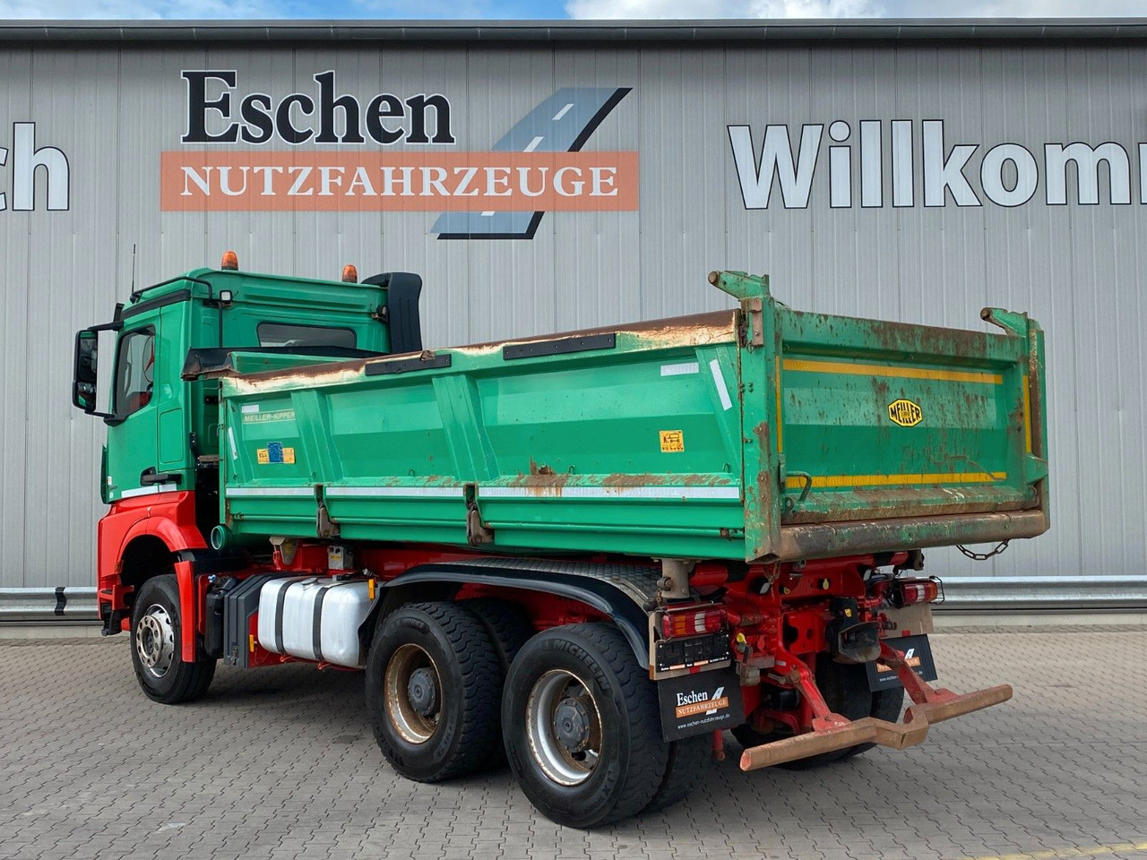 Mercedes-Benz Arocs 2652 6x4B MEILLER Bordmatik*Blatt*Retarder - Kipper vrachtwagen: afbeelding 4 Mercedes-Benz Arocs 2652 6x4B MEILLER Bordmatik*Blatt*Retarder - Kipper vrachtwagen: afbeelding 4