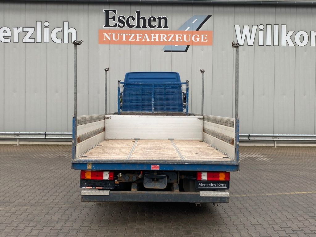 Mercedes-Benz Axor 1829 LL 6,55m Pritsche*6 Sitze*Klima*AHK - Vrachtwagen met open laadbak: afbeelding 4 Mercedes-Benz Axor 1829 LL 6,55m Pritsche*6 Sitze*Klima*AHK - Vrachtwagen met open laadbak: afbeelding 4