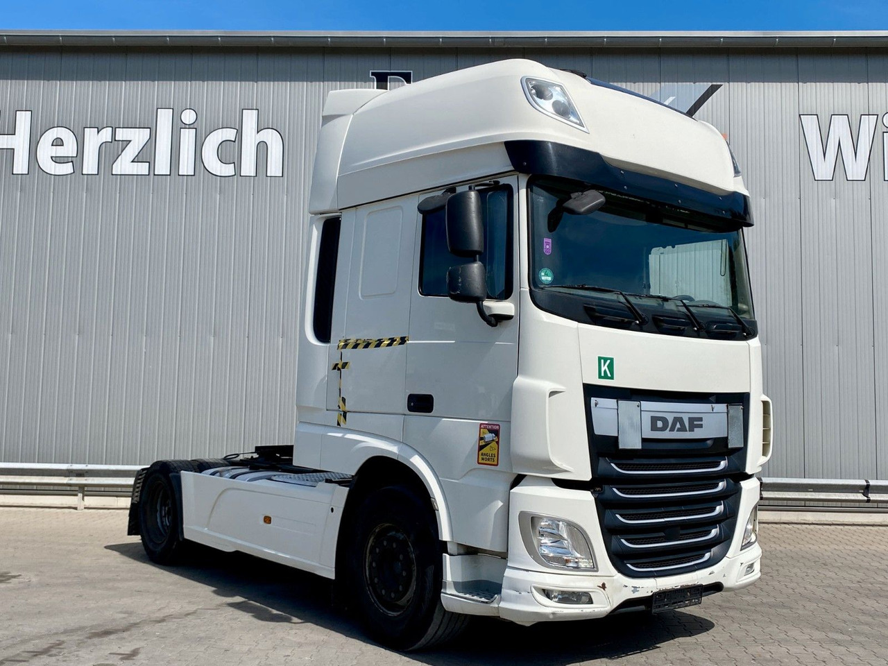 Trekker DAF XF 460 Super Space Cab | Klima*Vollspoiler: afbeelding 7
