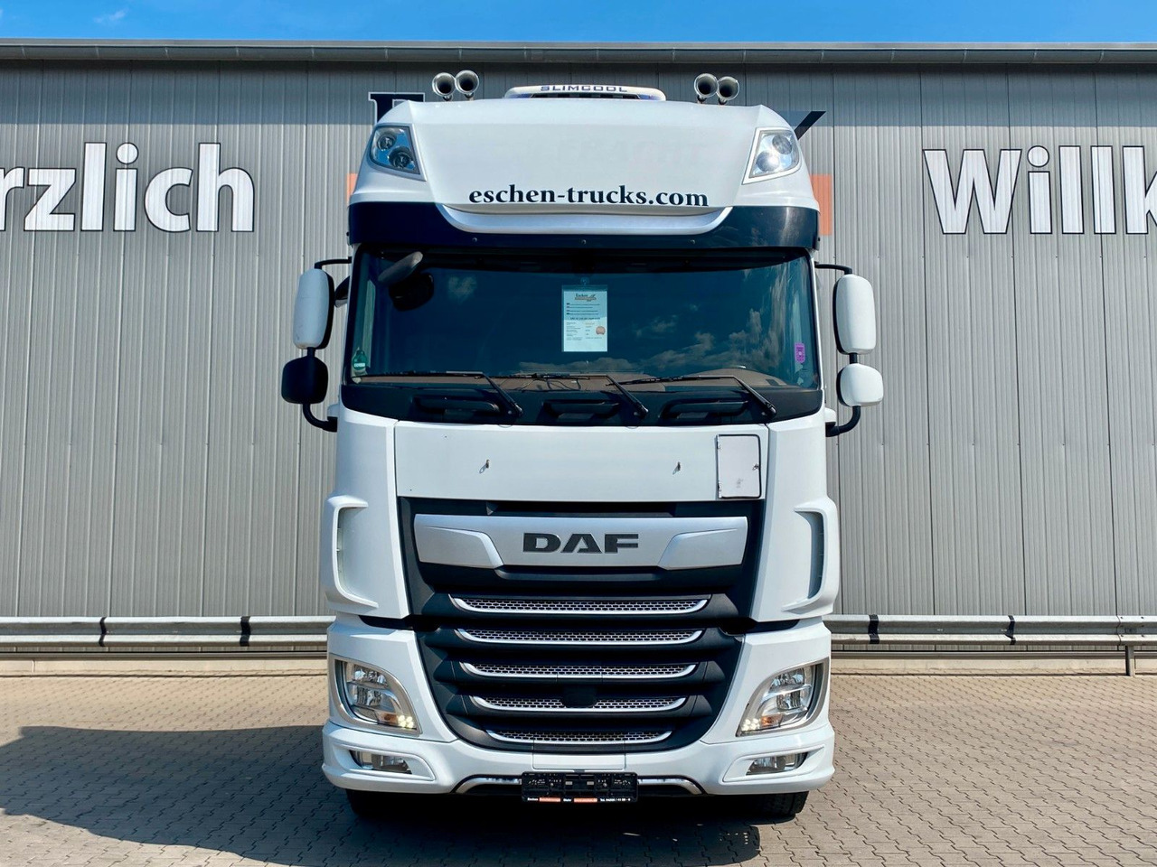 Trekker DAF XF 530 Super Space Cab | Hydraulik*Standklima: afbeelding 8