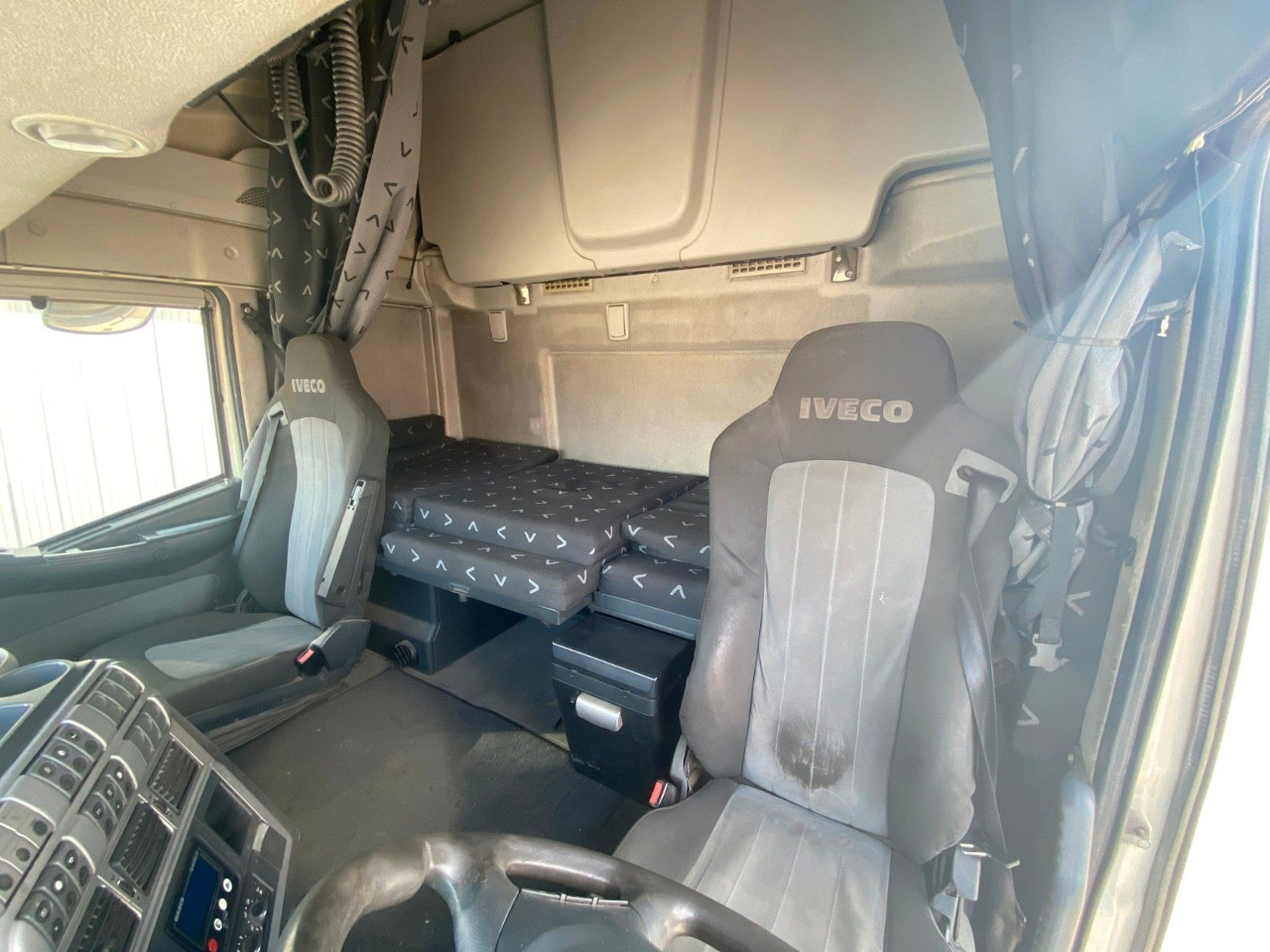 Iveco Stralis AS 440 S46|Retarder*Hydraulik*Standklima - Trekker: afbeelding 5 Iveco Stralis AS 440 S46|Retarder*Hydraulik*Standklima - Trekker: afbeelding 5