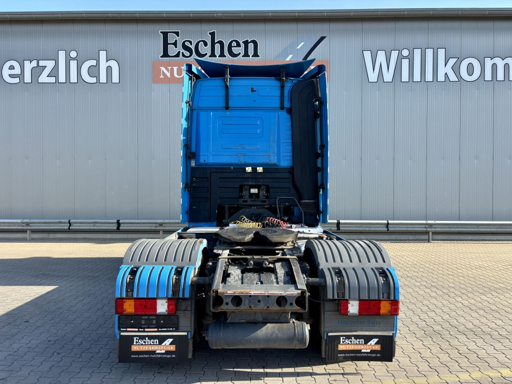 Mercedes-Benz 1844 LS - Trekker: afbeelding 4 Mercedes-Benz 1844 LS - Trekker: afbeelding 4