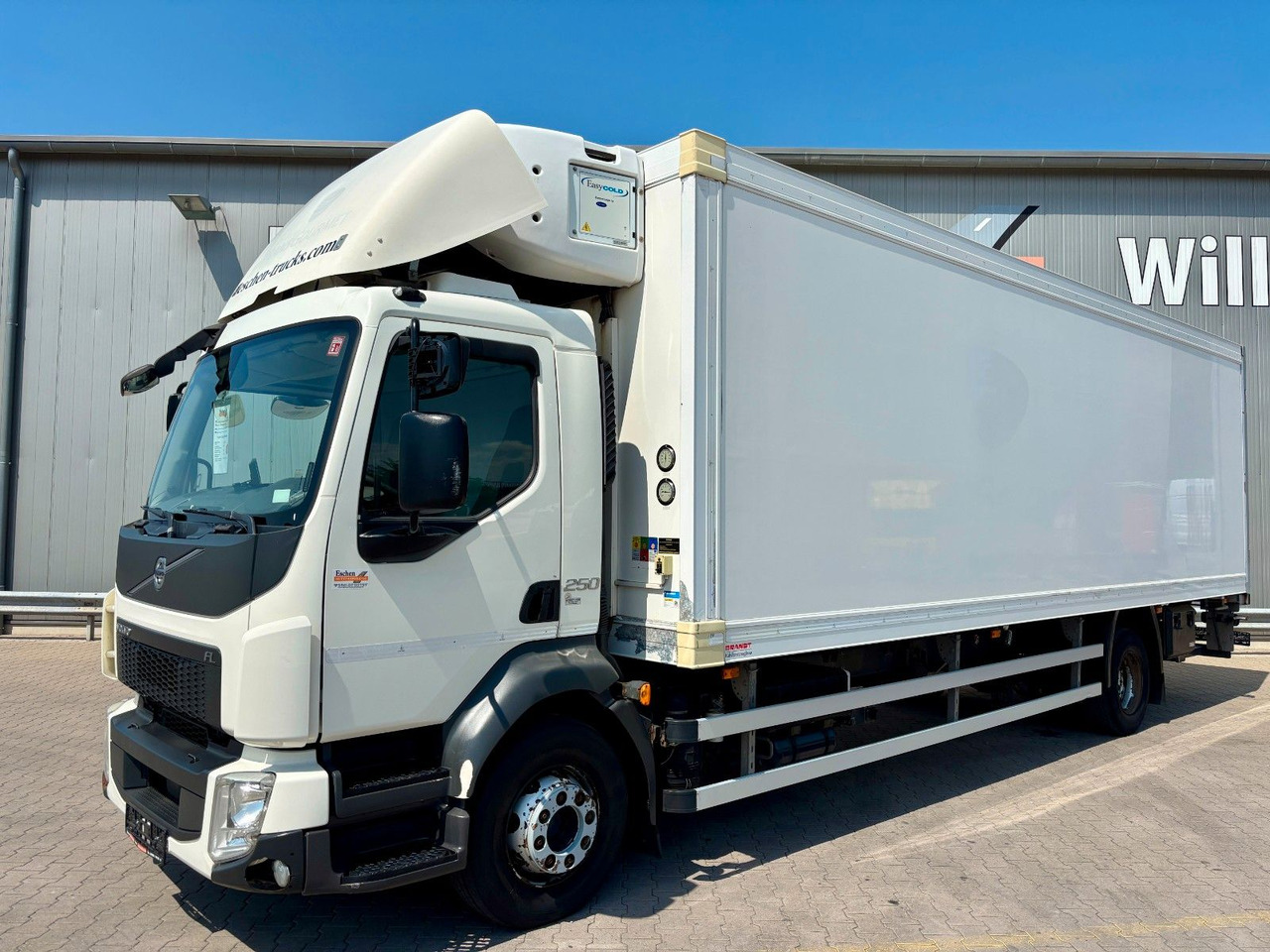 Volvo FL 250|CarrierSupra1250MT*Diesel/Netz*LBW 2.0to. - Koelwagen vrachtwagen: afbeelding 1 Volvo FL 250|CarrierSupra1250MT*Diesel/Netz*LBW 2.0to. - Koelwagen vrachtwagen: afbeelding 1
