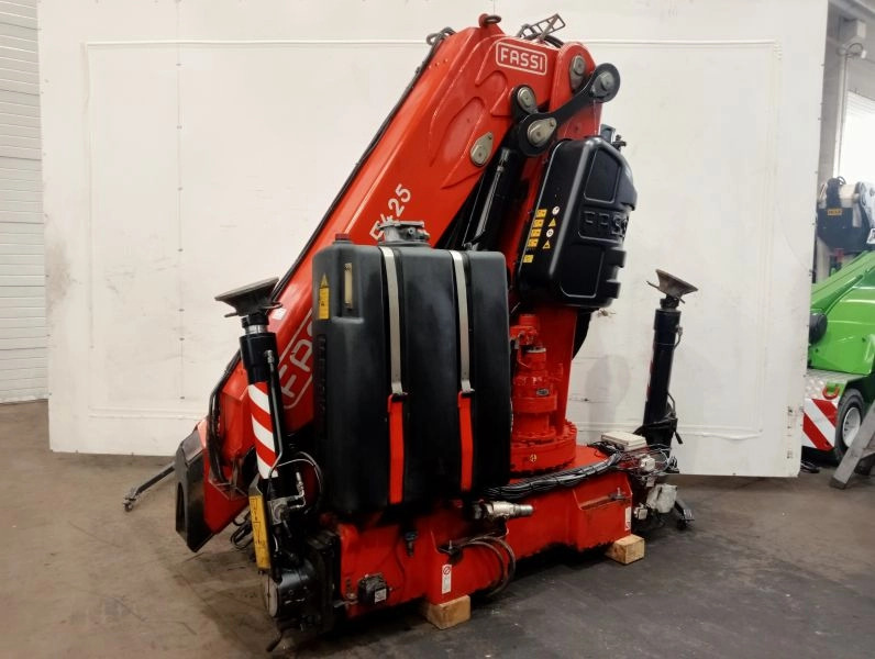 Grúa Fassi F425RA.2.23 E-DYNAMIC - Autolaadkraan voor Vrachtwagen: afbeelding 1 Grúa Fassi F425RA.2.23 E-DYNAMIC - Autolaadkraan voor Vrachtwagen: afbeelding 1