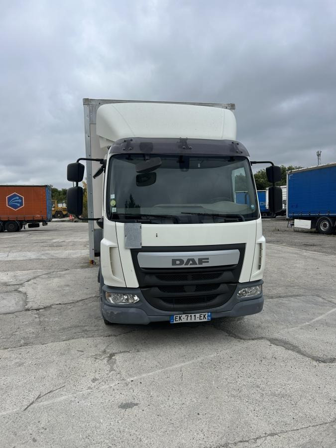DAF LF 210 - Bakwagen: afbeelding 2 DAF LF 210 - Bakwagen: afbeelding 2