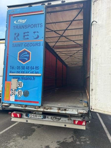 Fliegl - Schuifzeiloplegger: afbeelding 5 Fliegl - Schuifzeiloplegger: afbeelding 5