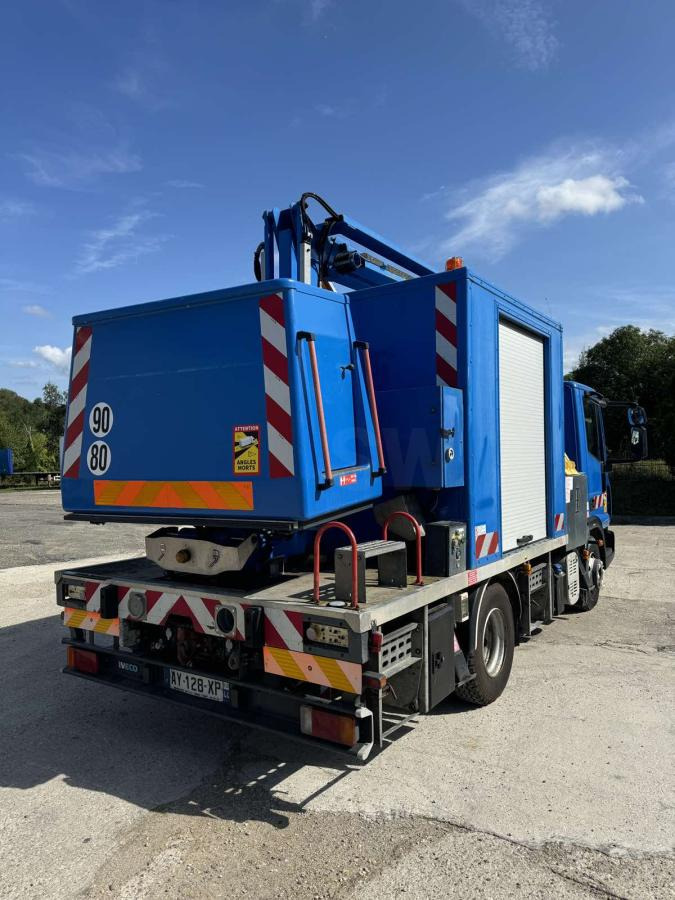 Iveco Eurocargo 100E18 - Vrachtwagen hoogwerker: afbeelding 2 Iveco Eurocargo 100E18 - Vrachtwagen hoogwerker: afbeelding 2
