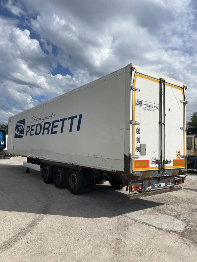 Krone - Gesloten oplegger: afbeelding 4 Krone - Gesloten oplegger: afbeelding 4