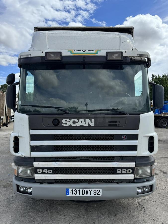 Scania 94 D220 - Schuifzeilen vrachtwagen: afbeelding 3 Scania 94 D220 - Schuifzeilen vrachtwagen: afbeelding 3