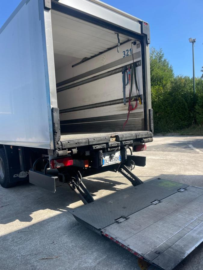 Scania R 320 - Koelwagen vrachtwagen: afbeelding 5 Scania R 320 - Koelwagen vrachtwagen: afbeelding 5