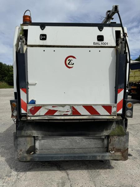Schmidt Clingo 400 - Veegwagen: afbeelding 3 Schmidt Clingo 400 - Veegwagen: afbeelding 3