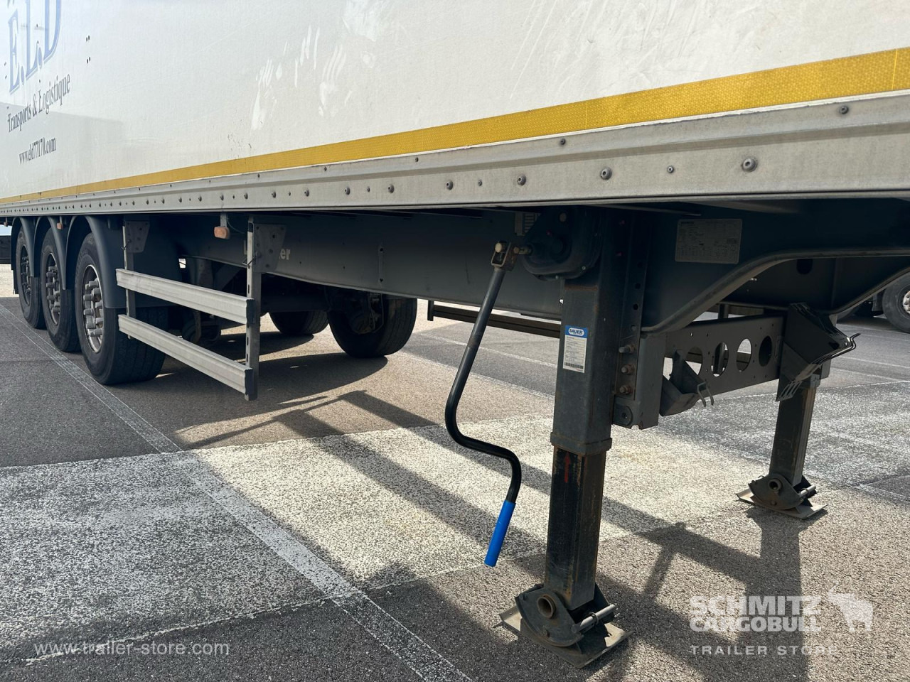 LECI TRAILER Dryfreight Standard Roller shutter door - Gesloten oplegger: afbeelding 3 LECI TRAILER Dryfreight Standard Roller shutter door - Gesloten oplegger: afbeelding 3