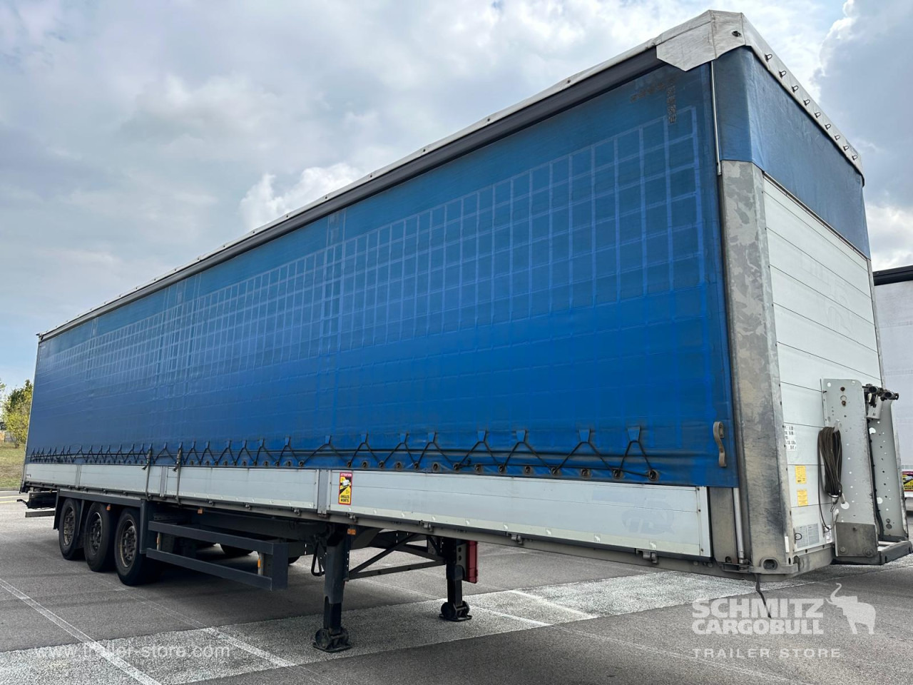 SCHMITZ Curtainsider Standard - Schuifzeiloplegger: afbeelding 1 SCHMITZ Curtainsider Standard - Schuifzeiloplegger: afbeelding 1