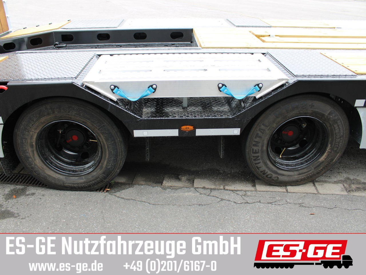 Schwarzmüller Tieflader mit gekröpftem Plateau - Dieplader aanhangwagen: afbeelding 5 Schwarzmüller Tieflader mit gekröpftem Plateau - Dieplader aanhangwagen: afbeelding 5