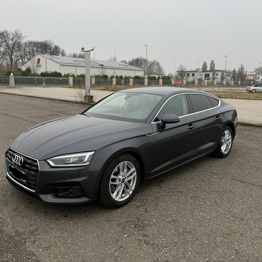 AUDI A5 Sportback TÜV bis Okt. 2027 - Stationwagen: afbeelding 1 AUDI A5 Sportback TÜV bis Okt. 2027 - Stationwagen: afbeelding 1