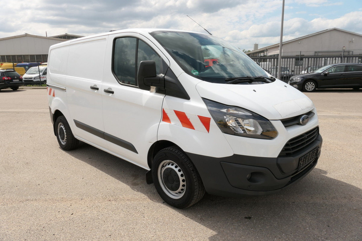 FORD Transit Custom 290 2.0 TDCi - Kleine bestelwagen: afbeelding 3 FORD Transit Custom 290 2.0 TDCi - Kleine bestelwagen: afbeelding 3
