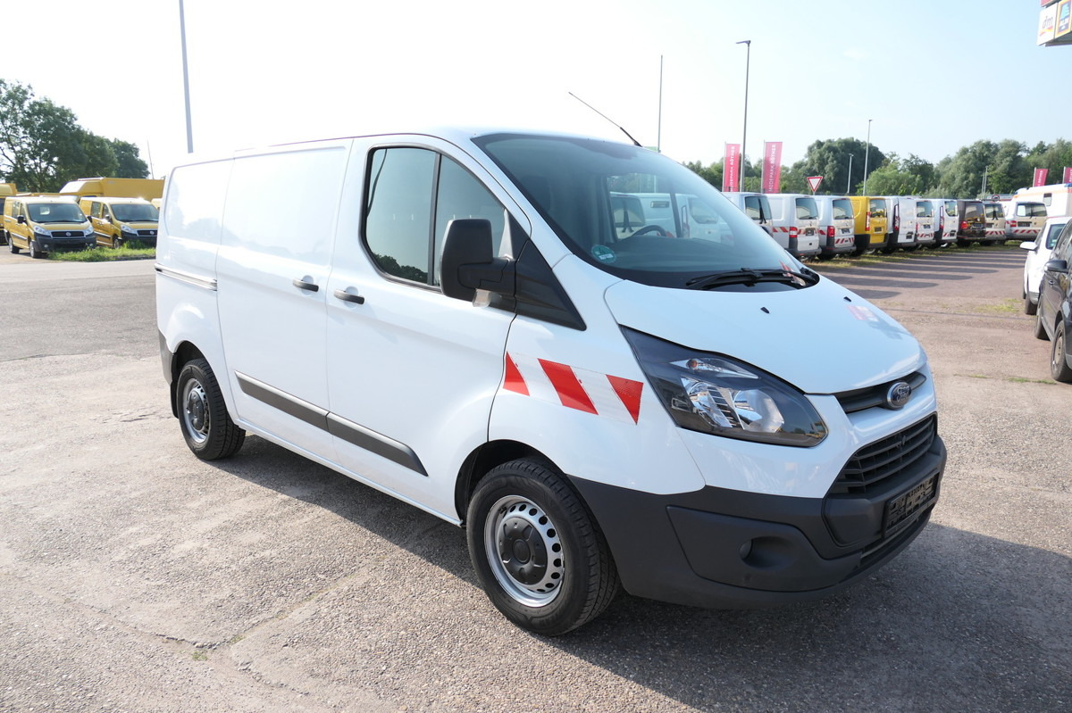 FORD Transit Custom 290 2.0 TDCi KLIMA WERKSTATTEINBA - Kleine bestelwagen: afbeelding 3 FORD Transit Custom 290 2.0 TDCi KLIMA WERKSTATTEINBA - Kleine bestelwagen: afbeelding 3