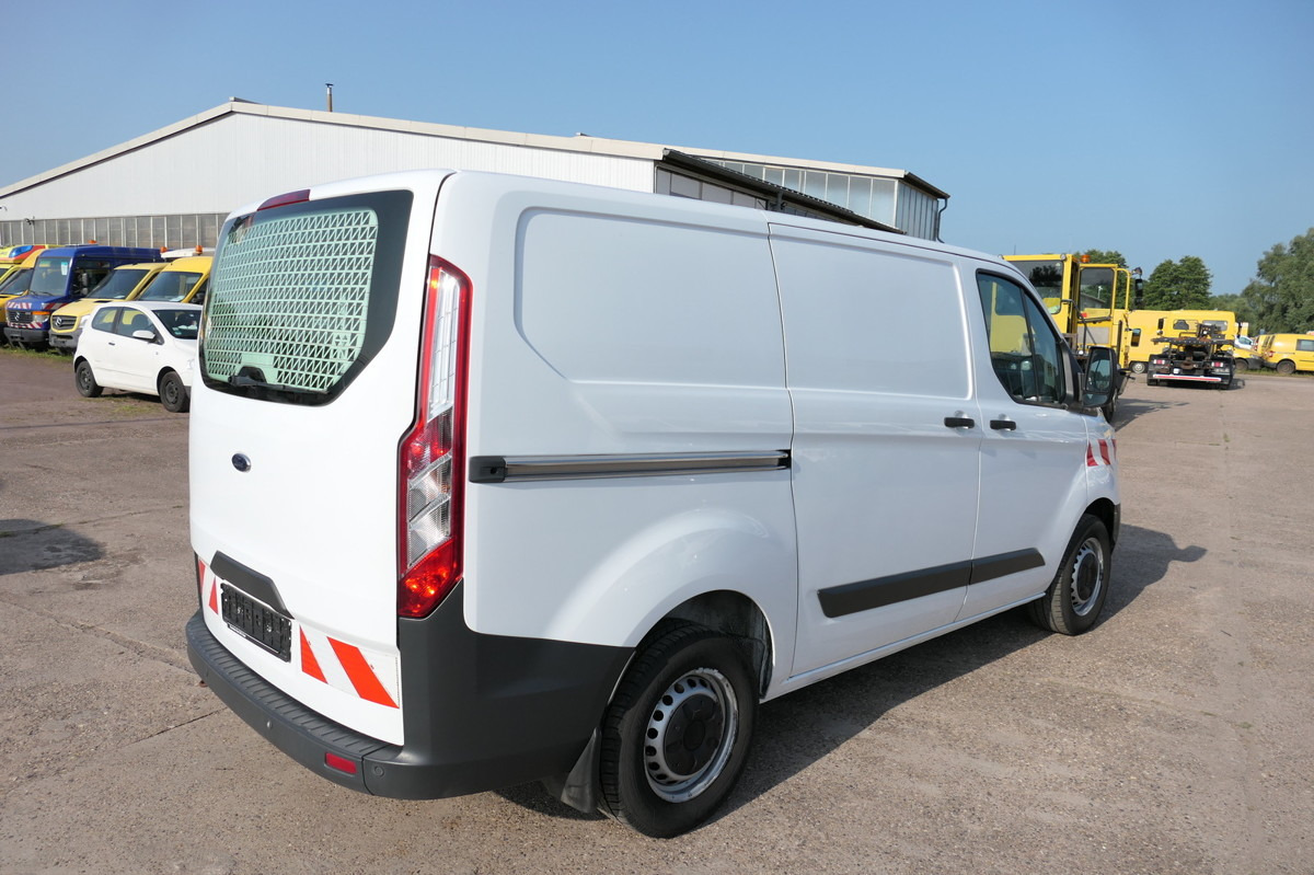 FORD Transit Custom 290 2.0 TDCi KLIMA WERKSTATTEINBA - Kleine bestelwagen: afbeelding 4 FORD Transit Custom 290 2.0 TDCi KLIMA WERKSTATTEINBA - Kleine bestelwagen: afbeelding 4