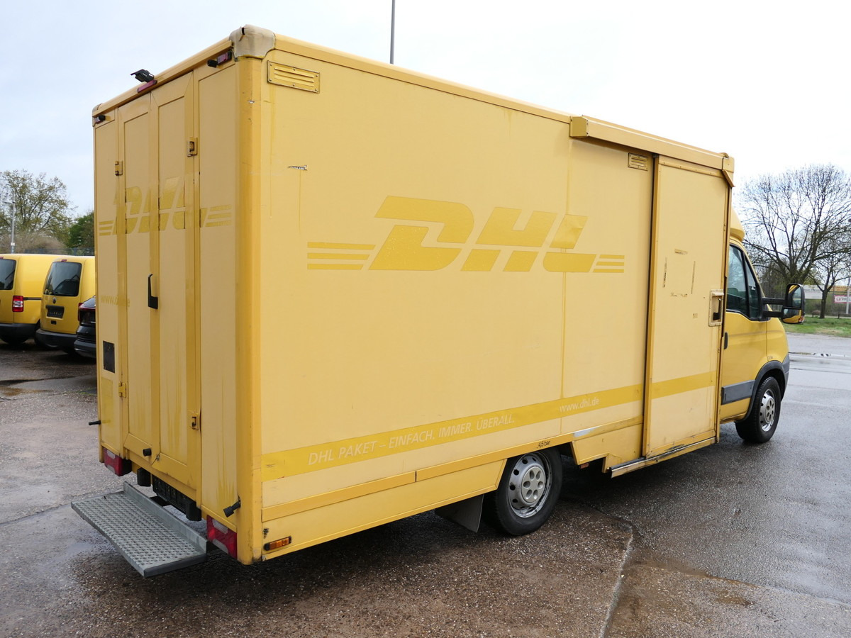 IVECO Daily 35 S11 C30C AUTOMATIK KAMERA MAXI Regale D - Bestelwagen gesloten laadbak: afbeelding 4 IVECO Daily 35 S11 C30C AUTOMATIK KAMERA MAXI Regale D - Bestelwagen gesloten laadbak: afbeelding 4