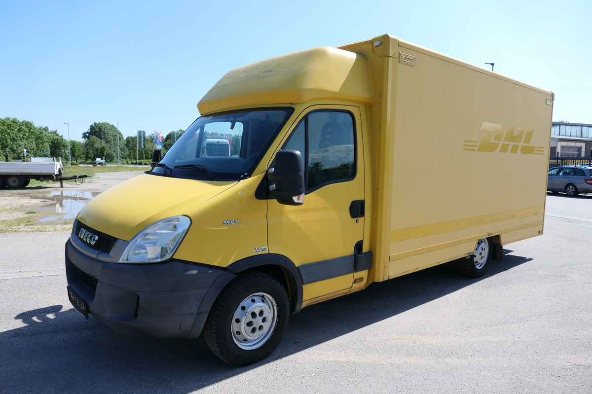 IVECO Daily 35 S11 C30C AUTOMATIK KAMERA MAXI Regale L - Bestelwagen gesloten laadbak: afbeelding 2 IVECO Daily 35 S11 C30C AUTOMATIK KAMERA MAXI Regale L - Bestelwagen gesloten laadbak: afbeelding 2