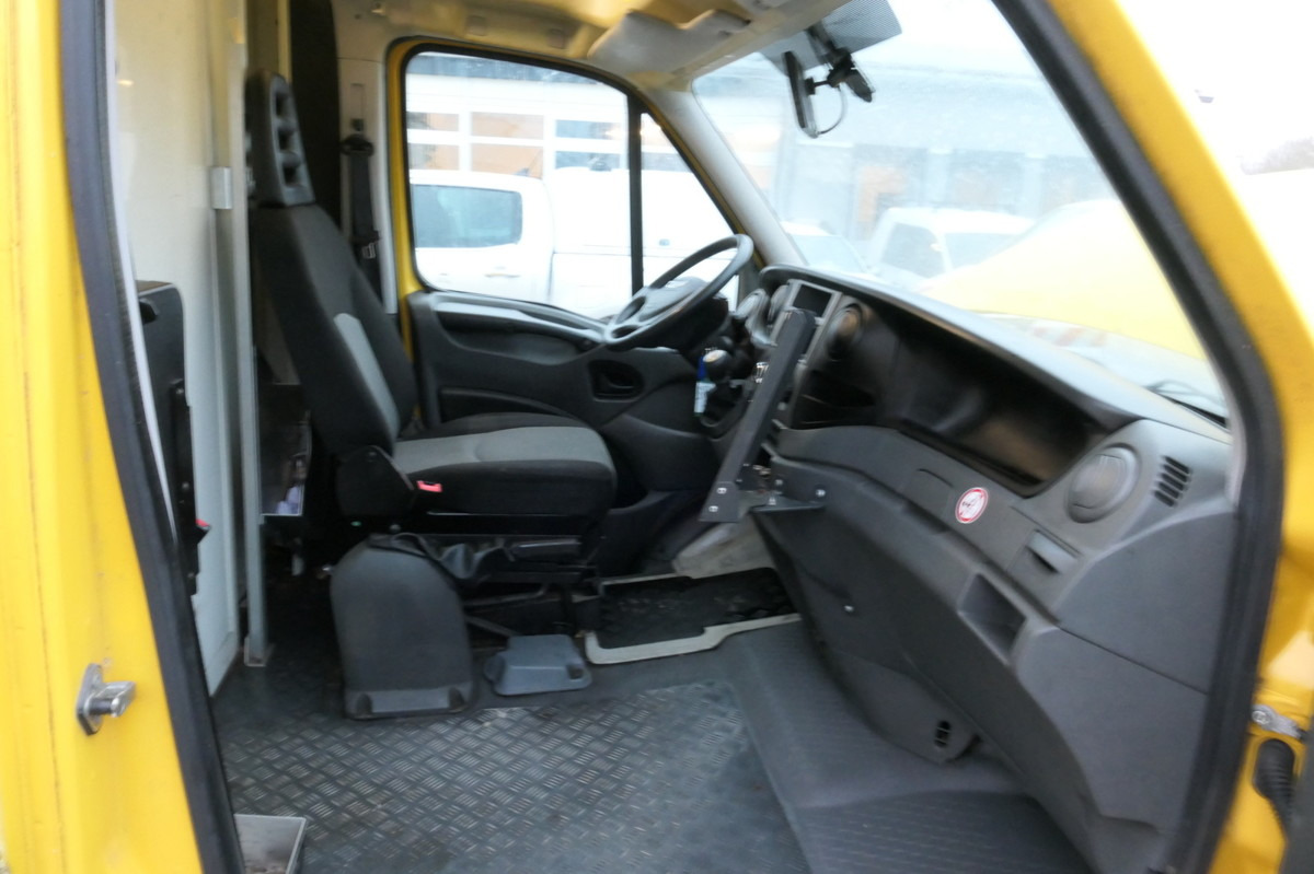 IVECO Daily 35 S11 C30C AUTOMATIK KAMERA Regale LUFT D - Bestelwagen gesloten laadbak: afbeelding 5 IVECO Daily 35 S11 C30C AUTOMATIK KAMERA Regale LUFT D - Bestelwagen gesloten laadbak: afbeelding 5