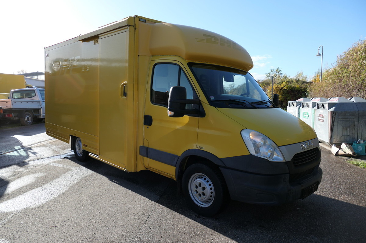 IVECO Daily 35 S11 C30C AUTOMATIK KAMERA Regale LUFT D - Bestelwagen gesloten laadbak: afbeelding 1 IVECO Daily 35 S11 C30C AUTOMATIK KAMERA Regale LUFT D - Bestelwagen gesloten laadbak: afbeelding 1