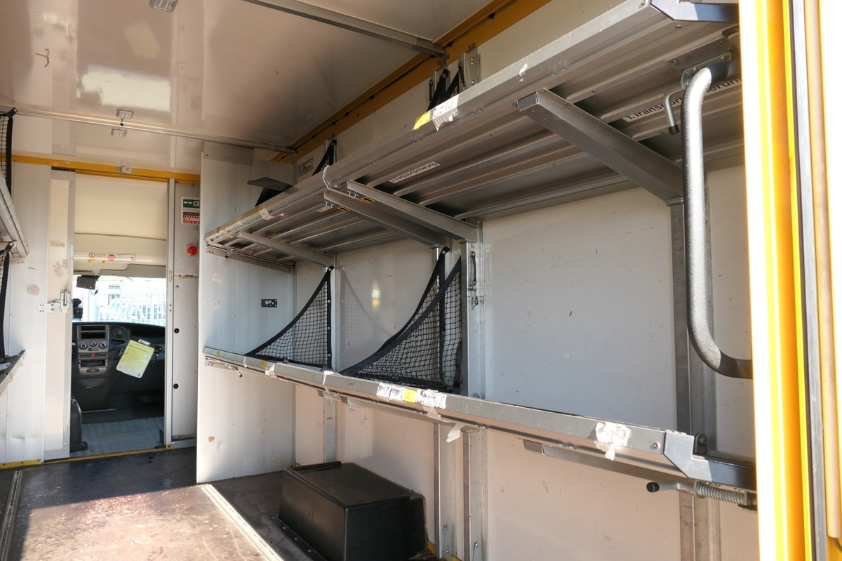 IVECO Daily 35 S11 C30C AUTOMATIK KAMERA Regale LUFT D - Bestelwagen gesloten laadbak: afbeelding 5 IVECO Daily 35 S11 C30C AUTOMATIK KAMERA Regale LUFT D - Bestelwagen gesloten laadbak: afbeelding 5