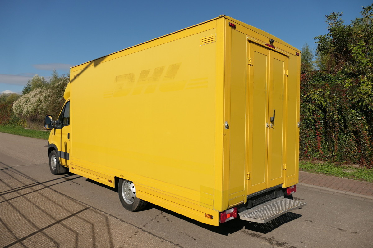 IVECO Daily 35 S11 C30C AUTOMATIK KAMERA Regale LUFT D - Bestelwagen gesloten laadbak: afbeelding 4 IVECO Daily 35 S11 C30C AUTOMATIK KAMERA Regale LUFT D - Bestelwagen gesloten laadbak: afbeelding 4