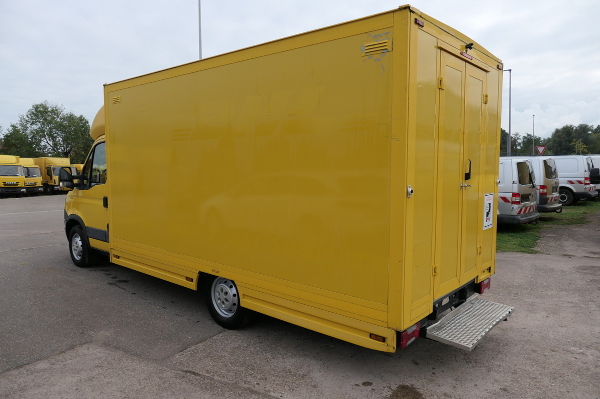 IVECO Daily 35 S11 C30C AUTOMATIK KAMERA Regale LUFT D - Bestelwagen gesloten laadbak: afbeelding 4 IVECO Daily 35 S11 C30C AUTOMATIK KAMERA Regale LUFT D - Bestelwagen gesloten laadbak: afbeelding 4