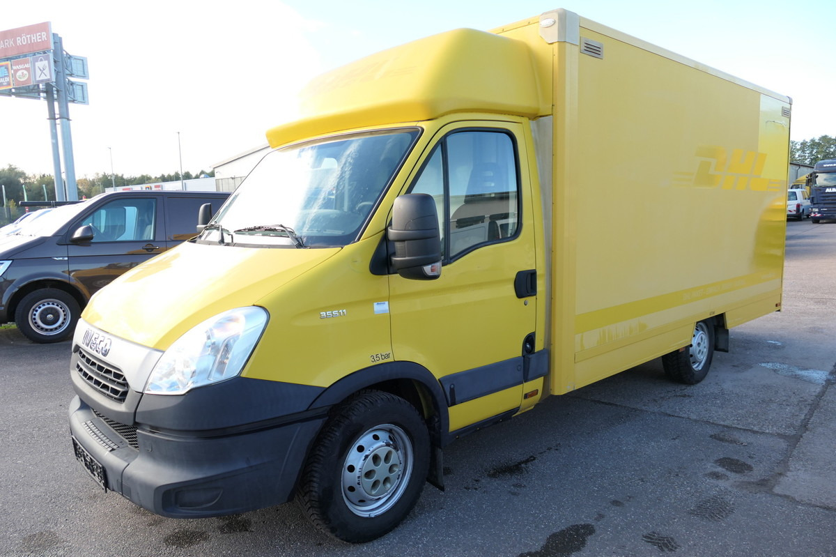 IVECO Daily 35 S11 C30C AUTOMATIK KAMERA Regale LUFT D - Bestelwagen gesloten laadbak: afbeelding 1 IVECO Daily 35 S11 C30C AUTOMATIK KAMERA Regale LUFT D - Bestelwagen gesloten laadbak: afbeelding 1