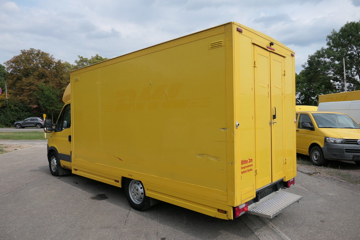 IVECO Daily 35 S11 C30C AUTOMATIK KAMERA Regale LUFT D - Bestelwagen gesloten laadbak: afbeelding 4 IVECO Daily 35 S11 C30C AUTOMATIK KAMERA Regale LUFT D - Bestelwagen gesloten laadbak: afbeelding 4