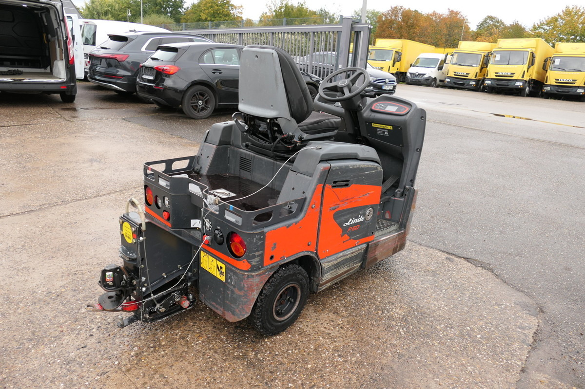 LINDE P 60 Z Schlepper Batterie 25/2017 - Elektrische trekker: afbeelding 3 LINDE P 60 Z Schlepper Batterie 25/2017 - Elektrische trekker: afbeelding 3