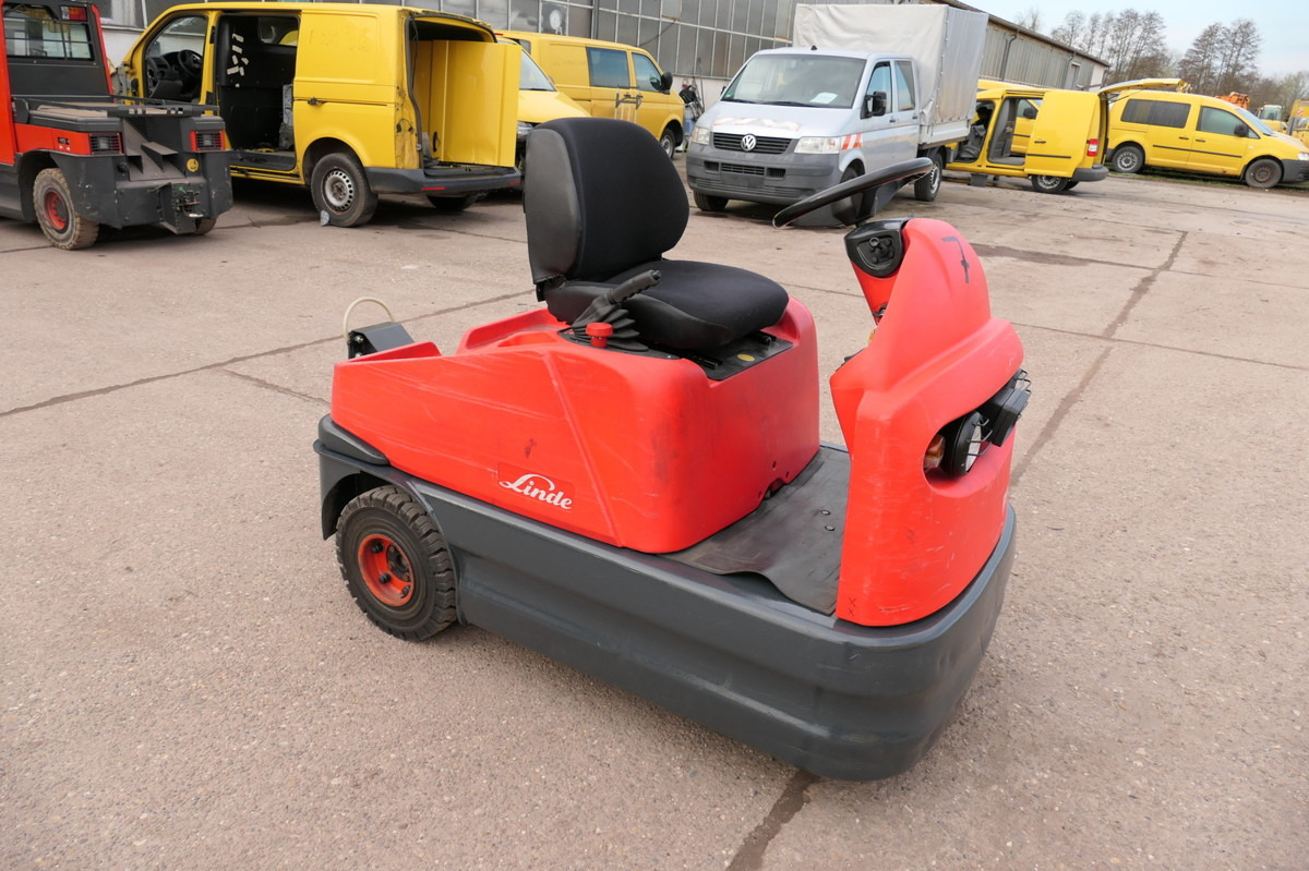 LINDE P 60 Z Schlepper Batterie 46/2018 - Elektrische trekker: afbeelding 3 LINDE P 60 Z Schlepper Batterie 46/2018 - Elektrische trekker: afbeelding 3