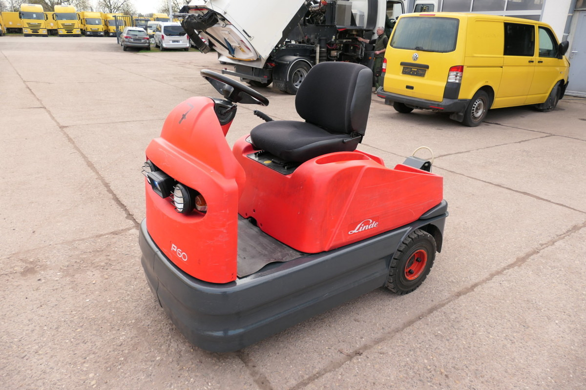 LINDE P 60 Z Schlepper Batterie 46/2018 - Elektrische trekker: afbeelding 1 LINDE P 60 Z Schlepper Batterie 46/2018 - Elektrische trekker: afbeelding 1