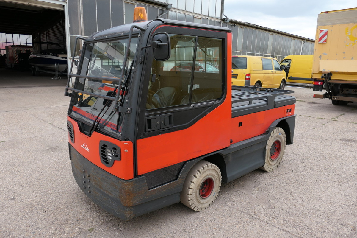 LINDE P250 Schlepper AHK Batterie 24/2021 Schiebetüren - Elektrische trekker: afbeelding 1 LINDE P250 Schlepper AHK Batterie 24/2021 Schiebetüren - Elektrische trekker: afbeelding 1