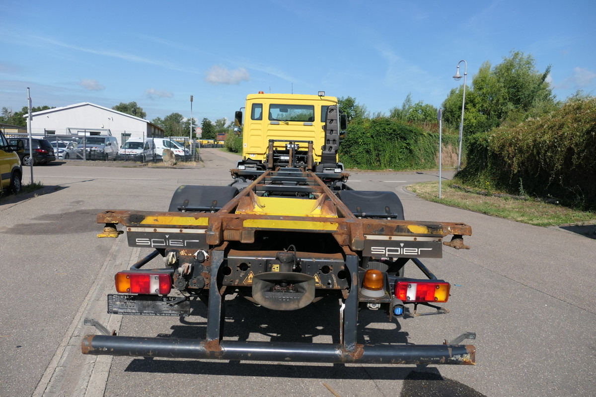 MAN TGM 18.290 Wiesel Umsetzfahrzeug wbh 25 BC 182 - Containertransporter/ Wissellaadbak vrachtwagen: afbeelding 4 MAN TGM 18.290 Wiesel Umsetzfahrzeug wbh 25 BC 182 - Containertransporter/ Wissellaadbak vrachtwagen: afbeelding 4