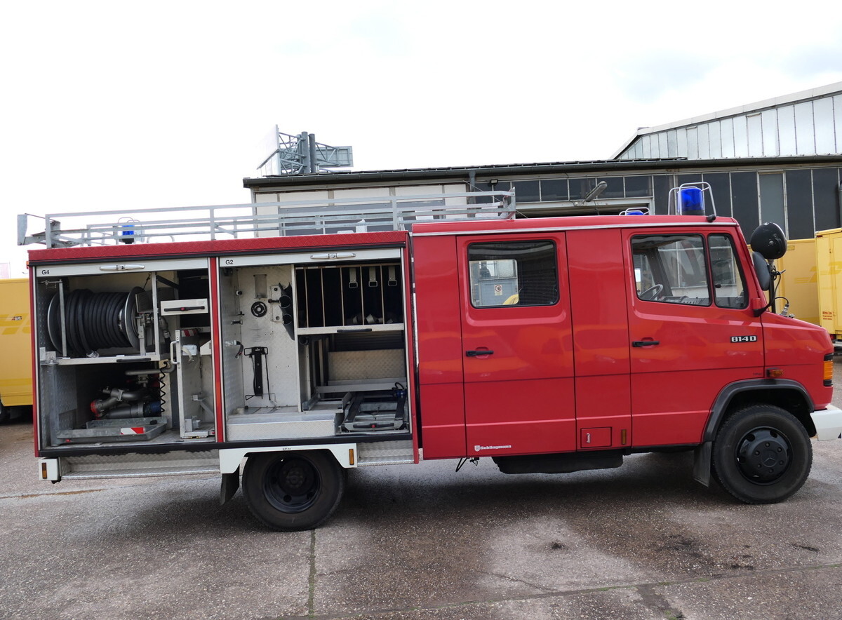 Ambulance MERCEDES-BENZ 814 D LF 8/6 DoKa AHK Löschwassertank 600L Schli: afbeelding 12