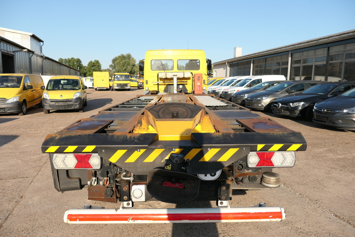 MERCEDES-BENZ KAMAG WBH 25 Wiesel Terberg Umsetzfahrz. Sattelk - Containertransporter/ Wissellaadbak vrachtwagen: afbeelding 5 MERCEDES-BENZ KAMAG WBH 25 Wiesel Terberg Umsetzfahrz. Sattelk - Containertransporter/ Wissellaadbak vrachtwagen: afbeelding 5