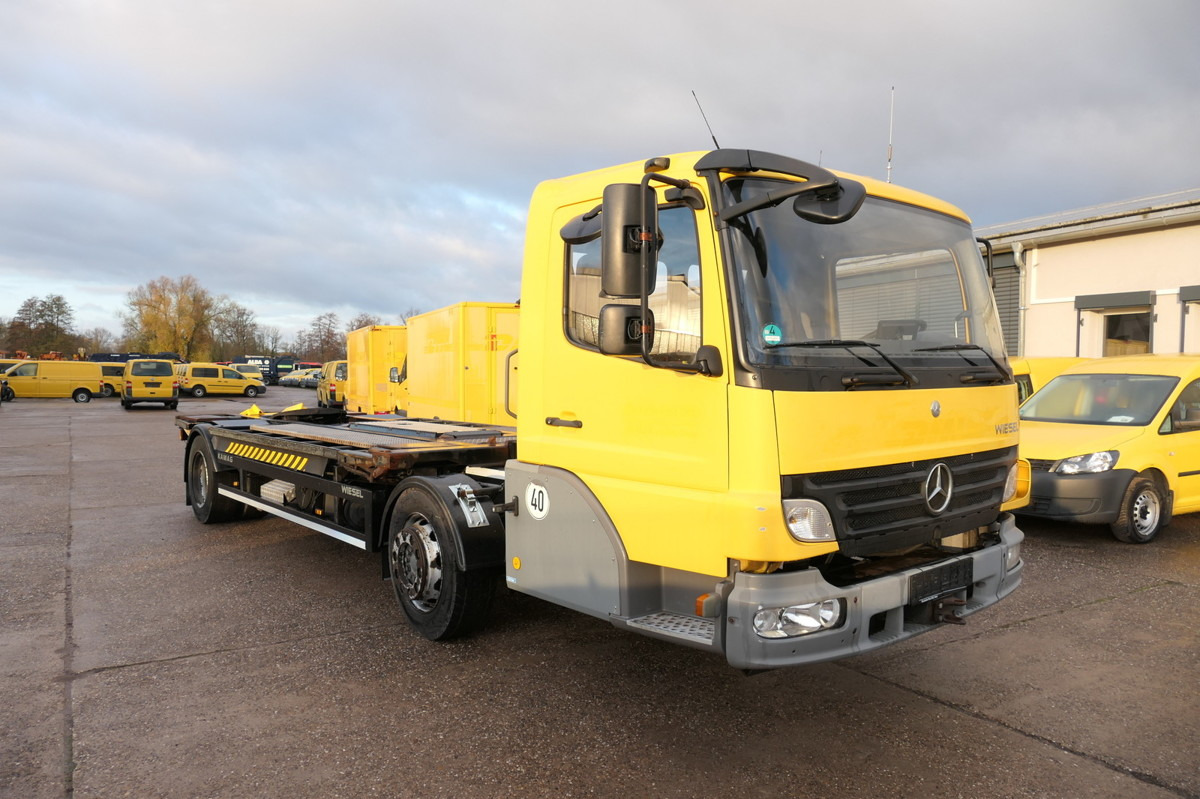 MERCEDES-BENZ KAMAG WBH 25 Wiesel Terberg Umsetzfahrz. Sattelk - Containertransporter/ Wissellaadbak vrachtwagen: afbeelding 3 MERCEDES-BENZ KAMAG WBH 25 Wiesel Terberg Umsetzfahrz. Sattelk - Containertransporter/ Wissellaadbak vrachtwagen: afbeelding 3