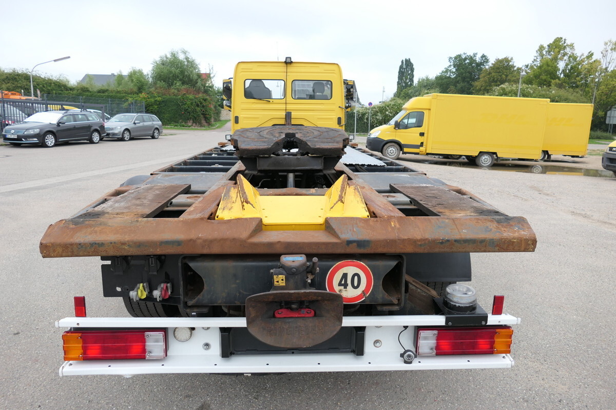 MERCEDES-BENZ KAMAG WBH 25 Wiesel Terberg Umsetzfahrz. Sattelk - Containertransporter/ Wissellaadbak vrachtwagen: afbeelding 5 MERCEDES-BENZ KAMAG WBH 25 Wiesel Terberg Umsetzfahrz. Sattelk - Containertransporter/ Wissellaadbak vrachtwagen: afbeelding 5