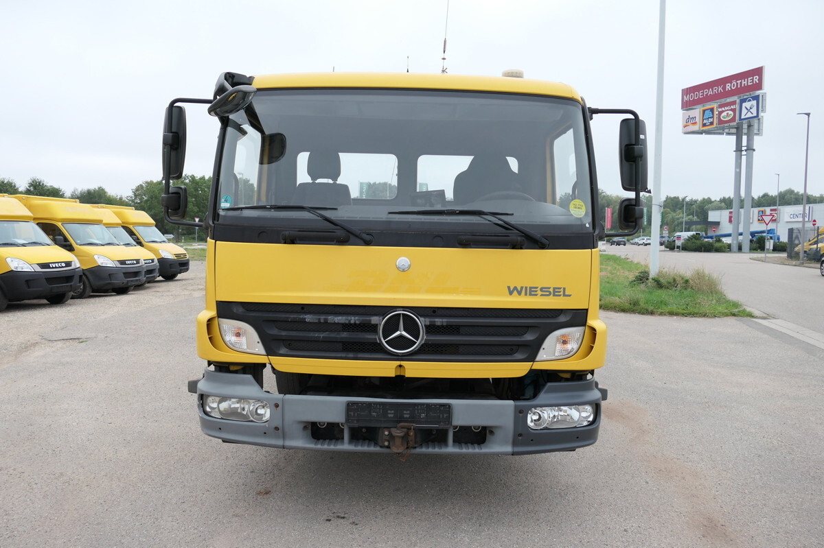 MERCEDES-BENZ KAMAG WBH 25 Wiesel Terberg Umsetzfahrz. Sattelk - Containertransporter/ Wissellaadbak vrachtwagen: afbeelding 4 MERCEDES-BENZ KAMAG WBH 25 Wiesel Terberg Umsetzfahrz. Sattelk - Containertransporter/ Wissellaadbak vrachtwagen: afbeelding 4