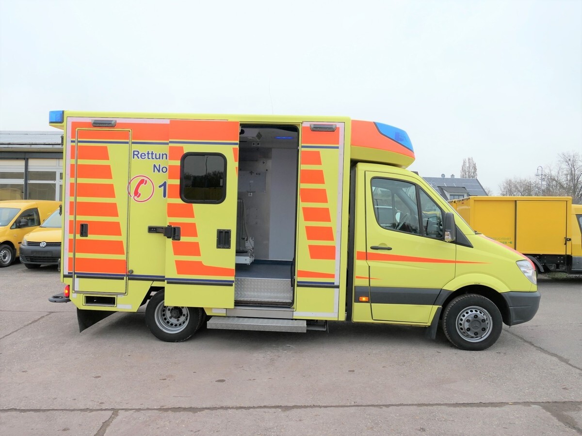 Leasing MERCEDES-BENZ Sprinter II 516 CDI KLIMA KRANKENWAGEN RTW AUTOM MERCEDES-BENZ Sprinter II 516 CDI KLIMA KRANKENWAGEN RTW AUTOM: afbeelding 8
