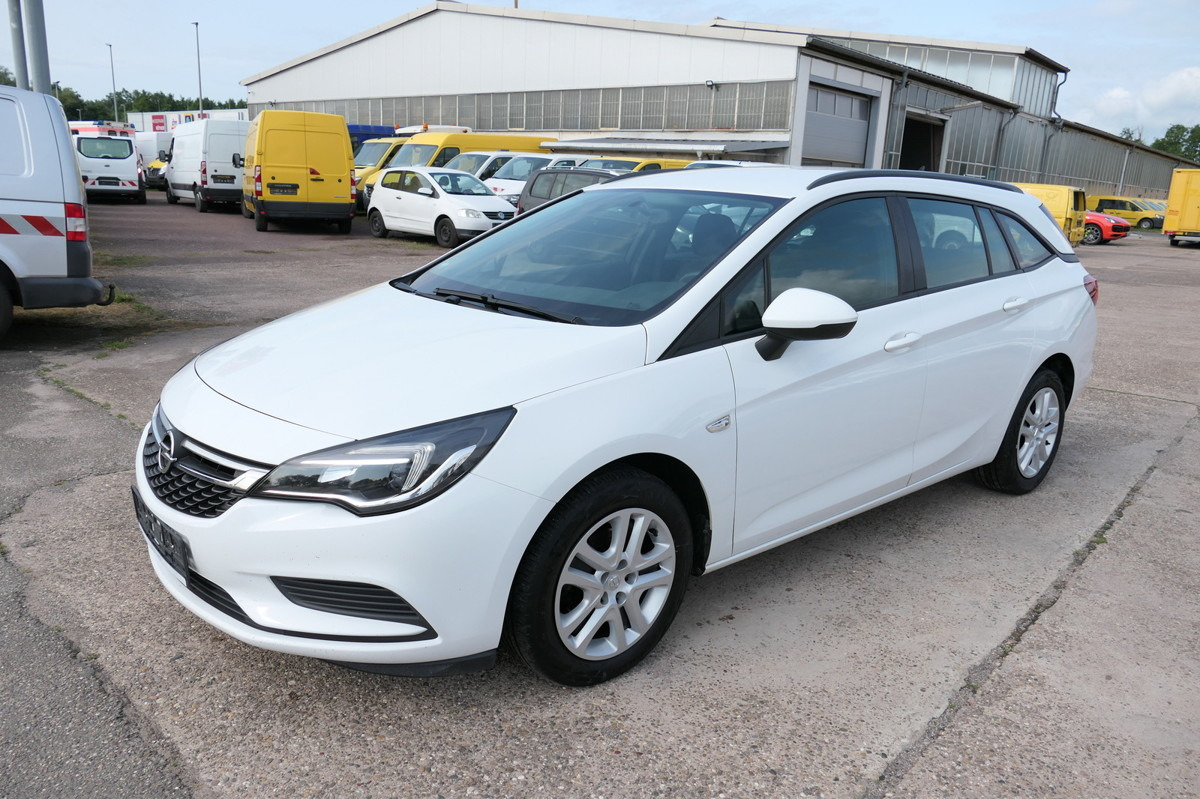 OPEL Astra K 1.6 CDTI Edition S/S KLIMA - Personenwagen: afbeelding 1 OPEL Astra K 1.6 CDTI Edition S/S KLIMA - Personenwagen: afbeelding 1