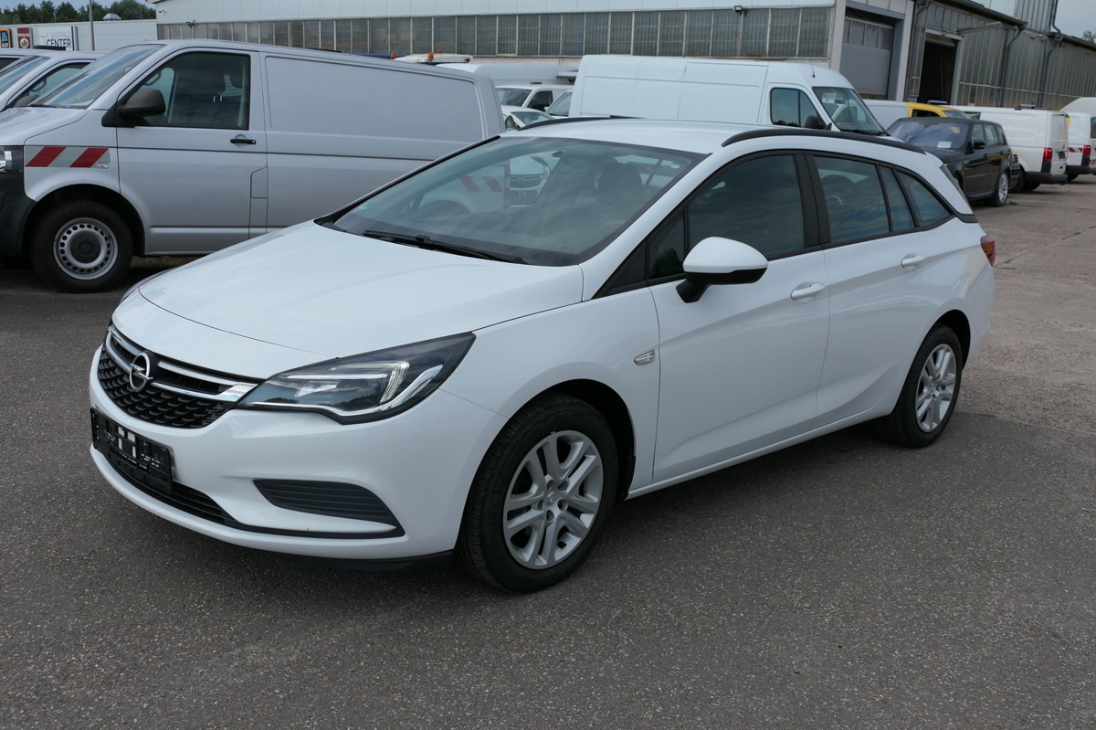 OPEL Astra K 1.6 CDTI Edition S/S KLIMA - Personenwagen: afbeelding 1 OPEL Astra K 1.6 CDTI Edition S/S KLIMA - Personenwagen: afbeelding 1