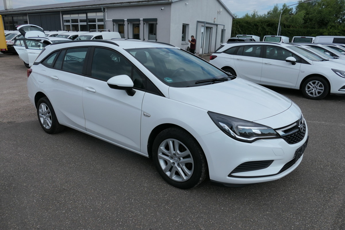 OPEL Astra K 1.6 CDTI Edition S/S KLIMA - Personenwagen: afbeelding 2 OPEL Astra K 1.6 CDTI Edition S/S KLIMA - Personenwagen: afbeelding 2