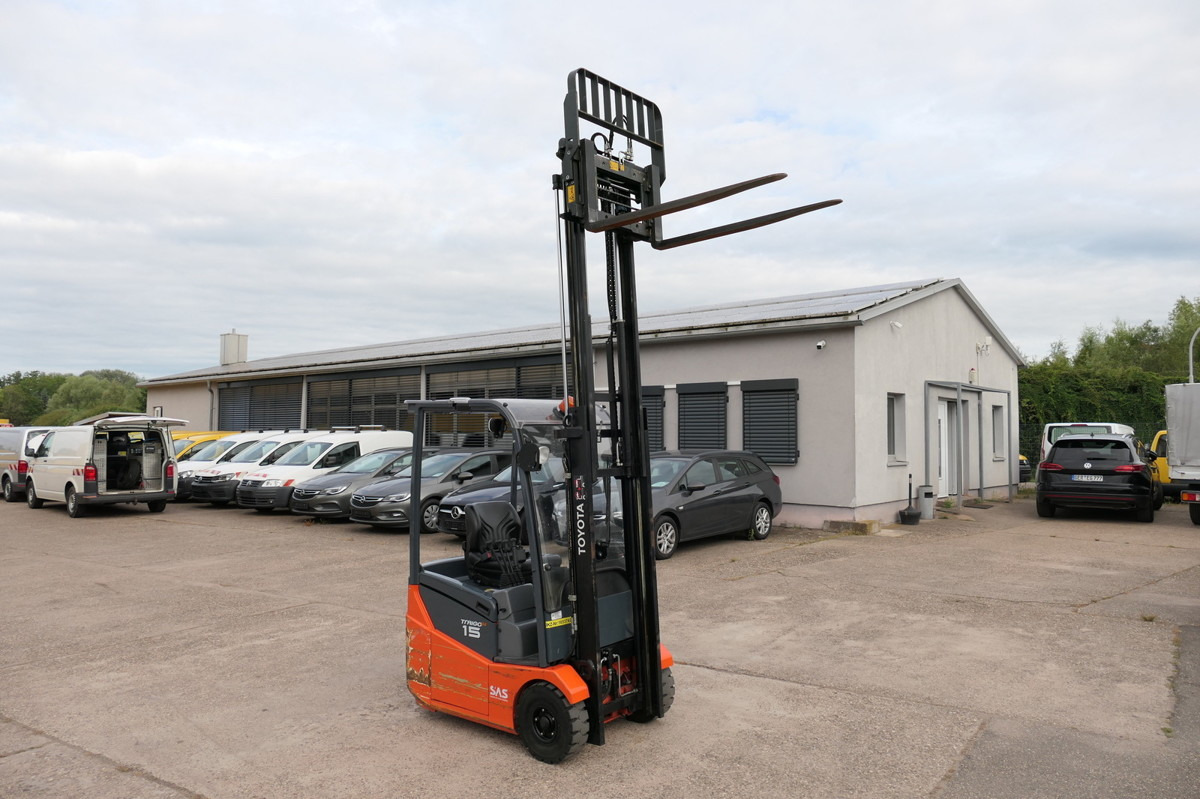 TOYOTA 7 FBEST 15 DUPLEX 4-VENTIL 3-Rad - Elektrische heftruck: afbeelding 1 TOYOTA 7 FBEST 15 DUPLEX 4-VENTIL 3-Rad - Elektrische heftruck: afbeelding 1